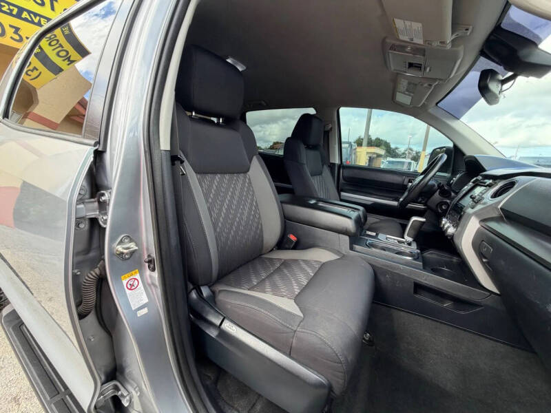 2018 Toyota Tundra SR5