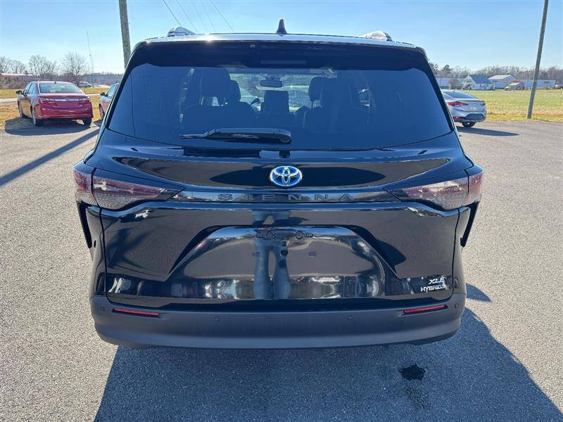 2024 Toyota Sienna