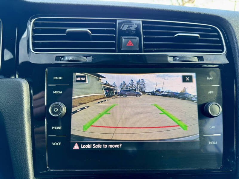 2019 Volkswagen Golf R 4Motion