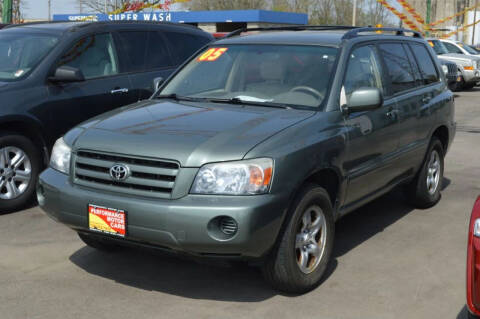 2005 Toyota Highlander for sale at Performance Motor Cars in Washington Court House OH