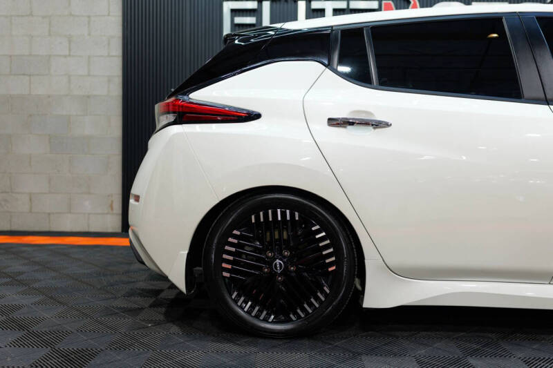 2023 Nissan LEAF SV PLUS