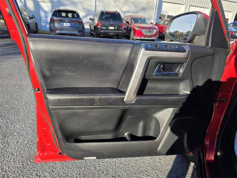 2022 Toyota 4Runner SR5