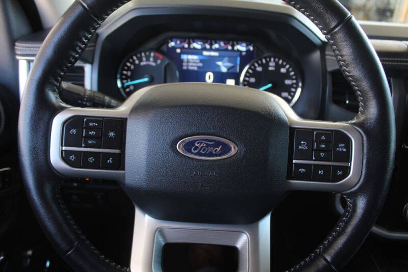2023 Ford Expedition XLT