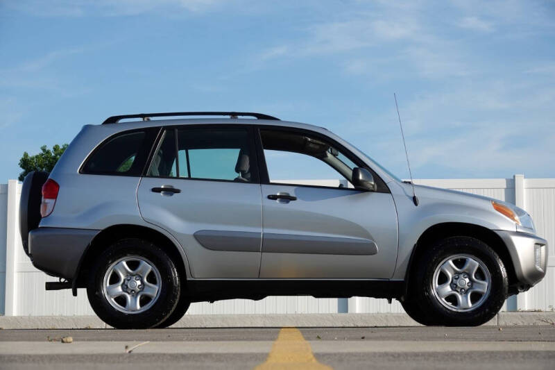 2003 Toyota RAV4