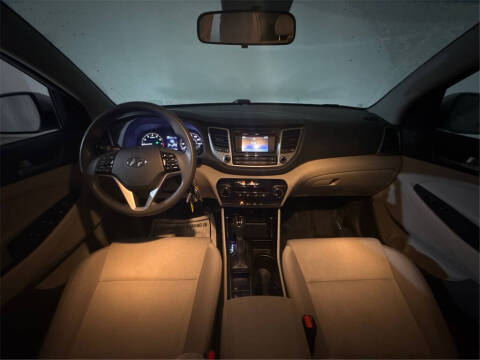 2017 Hyundai Tucson SE