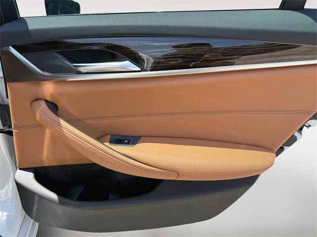 2022 BMW 5 Series 540i