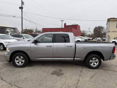 2021 RAM 1500 Classic SLT