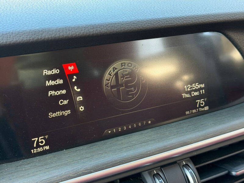 2019 Alfa Romeo Stelvio Ti