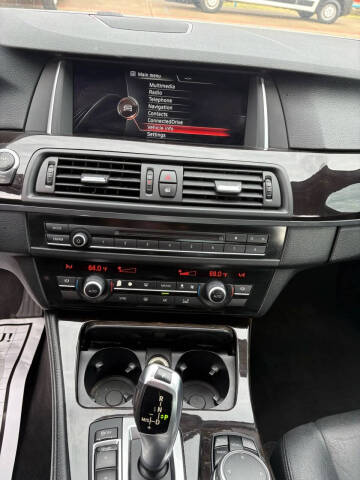 2015 BMW 5 Series 528i