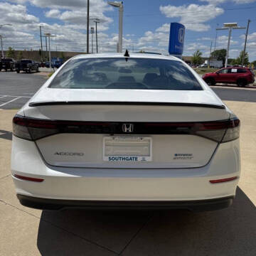 2025 Honda Accord Hybrid Sport
