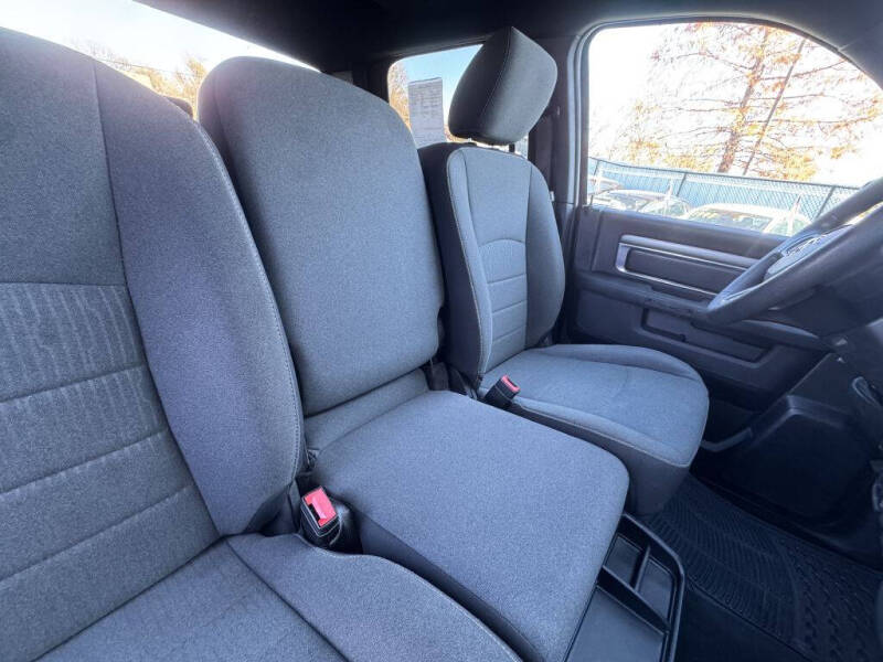 2022 RAM 1500 Classic SLT