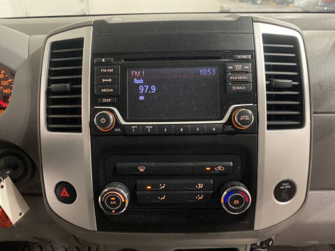 2017 Nissan Frontier SV