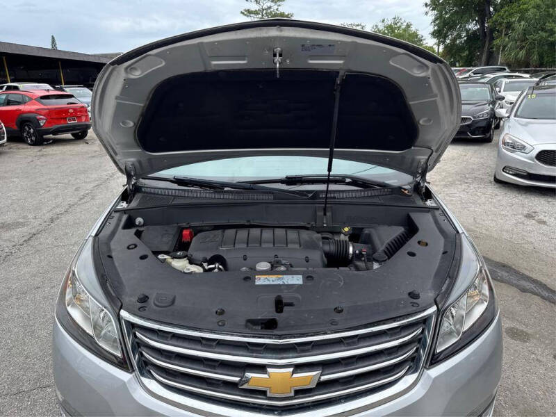 2017 Chevrolet Traverse LT