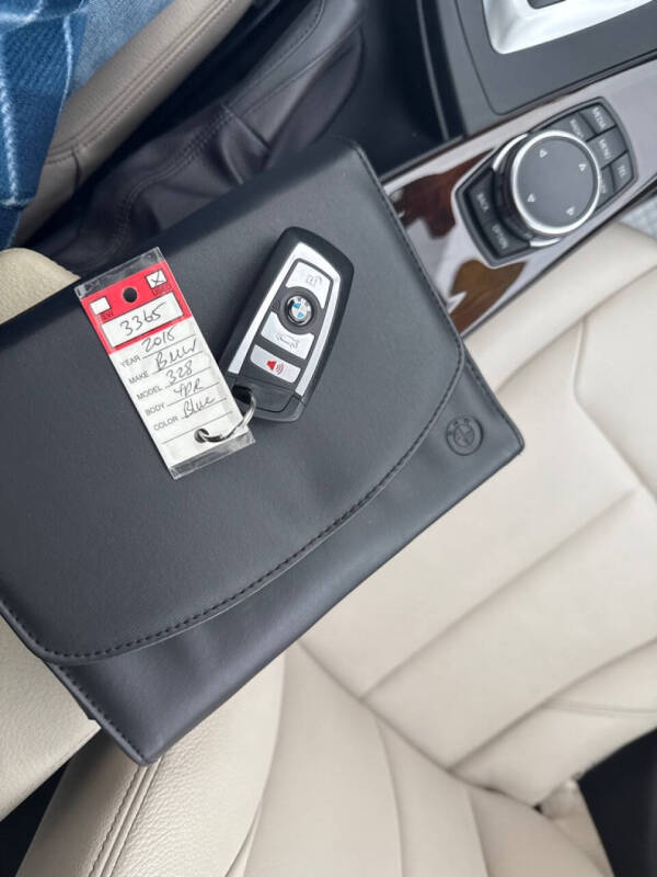 2015 BMW 3 Series 328i xDrive