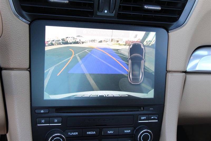 2017 Porsche 911 Carrera