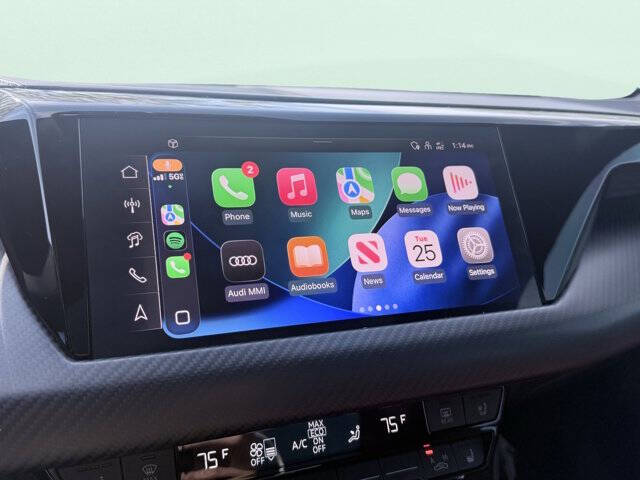 2024 Audi e-tron GT quattro Premium Plus