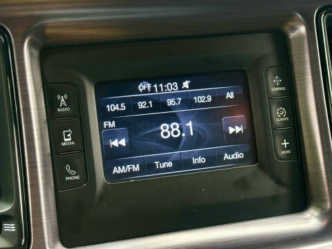 2015 Dodge Challenger SXT