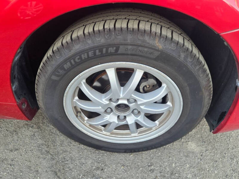 2012 Toyota Prius v Three