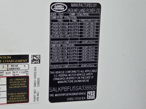 2025 Land Rover Range Rover P400 SE LWB