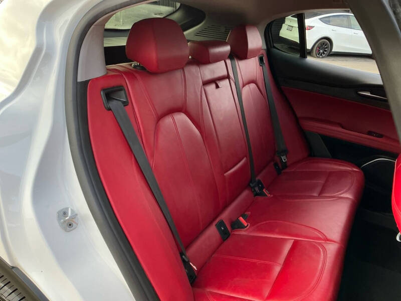 2019 Alfa Romeo Stelvio