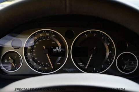 2011 Aston Martin V12 Vantage