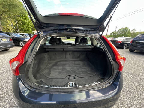 2015 Volvo V60 T5 Drive-E Platinum