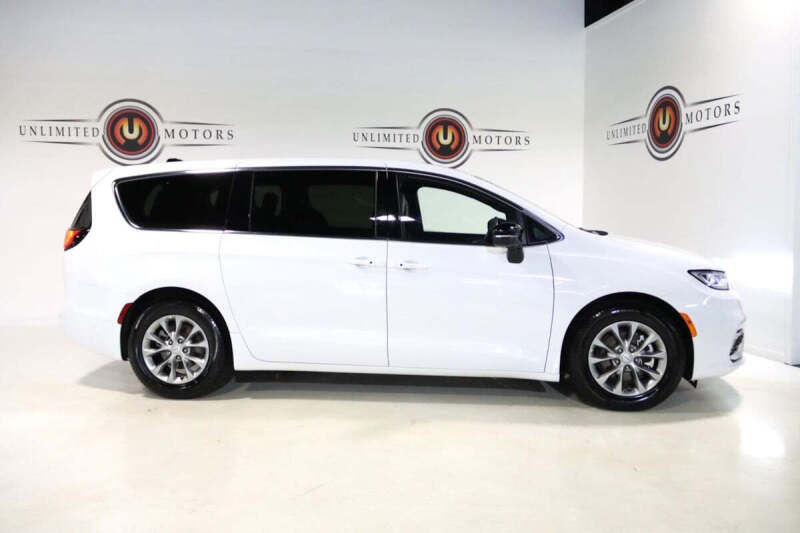 2026 Chrysler Pacifica Limited