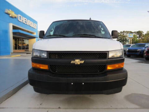 2025 Chevrolet Express 2500
