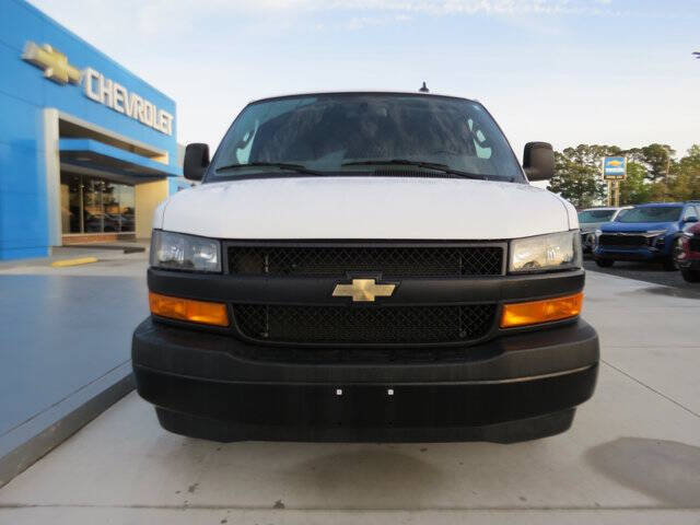2025 Chevrolet Express 2500