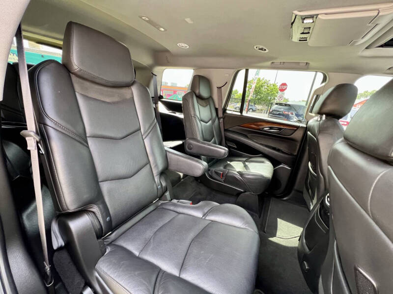 2017 Cadillac Escalade Premium Luxury