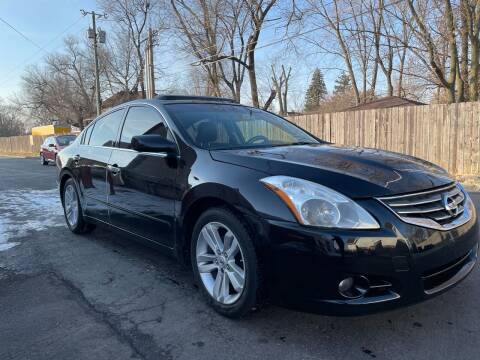2011 Nissan Altima for sale at JE Auto Sales LLC in Indianapolis IN