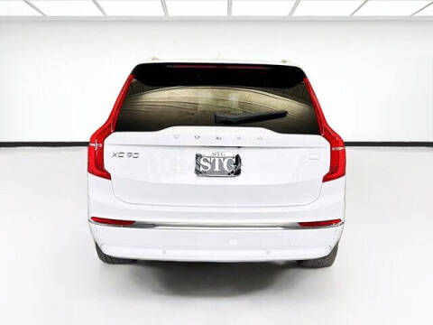 2023 Volvo XC90 Recharge T8 Ultimate Bright Theme 7P