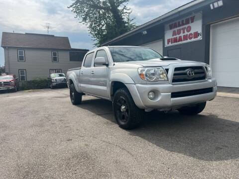 2006 Toyota Tacoma for sale at Valley Auto Finance in Warren OH