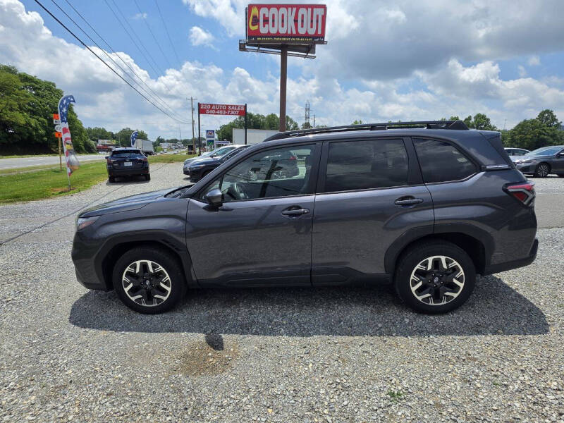 2025 Subaru Forester Premium
