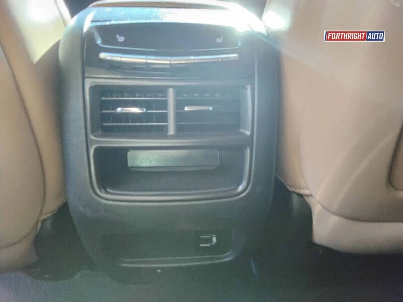 2018 Cadillac XT5 Platinum