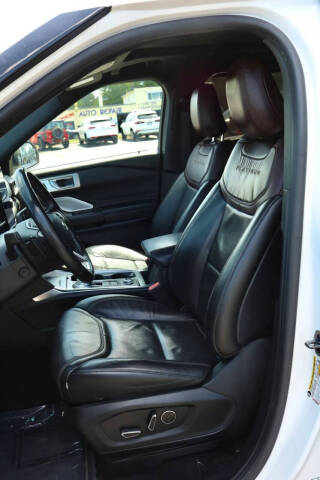 2020 Ford Explorer Platinum
