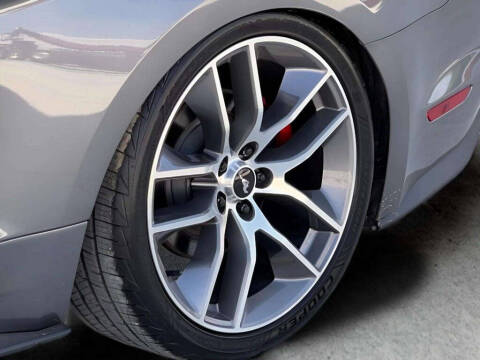 2022 Ford Mustang EcoBoost