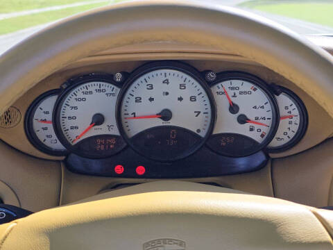 2000 Porsche 911 Carrera