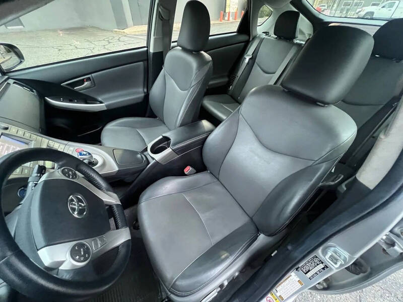 2014 Toyota Prius Four