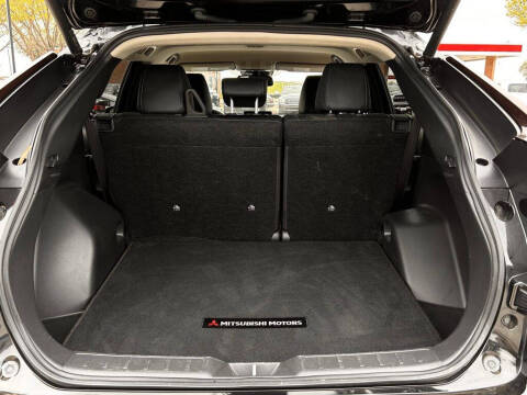 2025 Mitsubishi Eclipse Cross SE