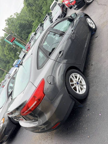 2017 Ford Focus SE