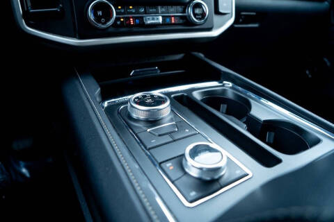 2023 Ford Expedition XLT