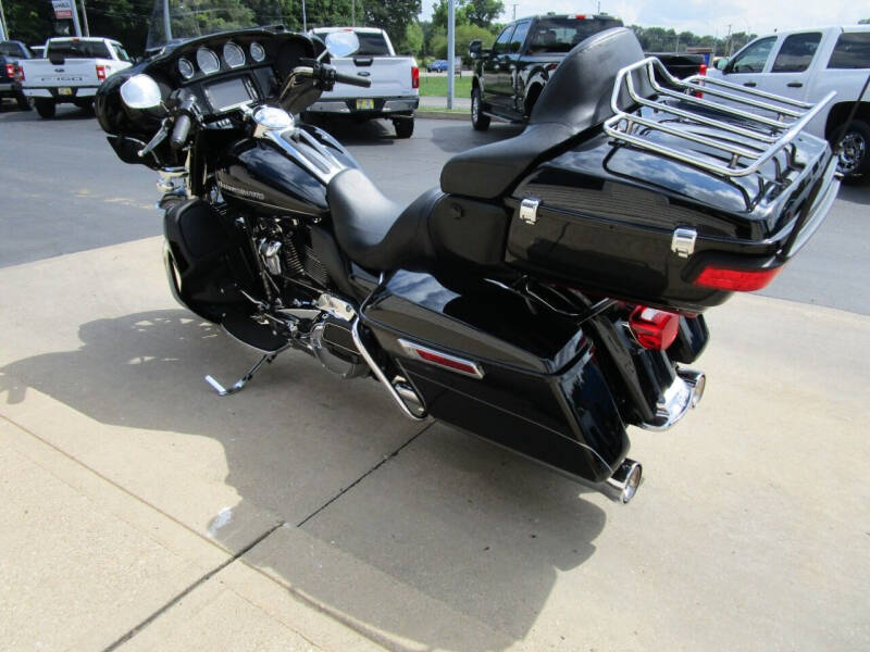 2017 Harley-Davidson FLHTK ULTRA LIMITED