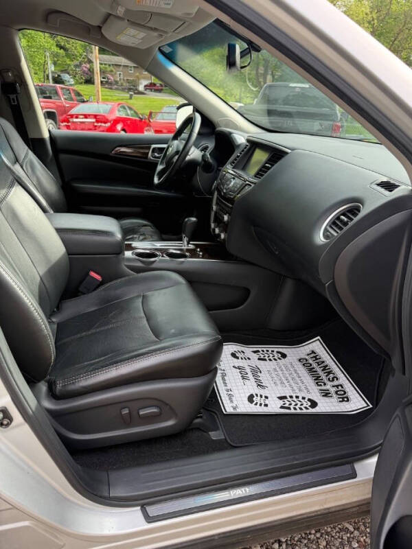 2014 Nissan Pathfinder Platinum