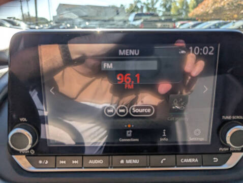 2022 Nissan Rogue SV