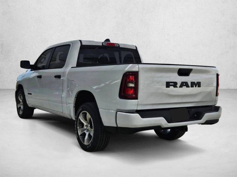 2026 RAM 1500 Express