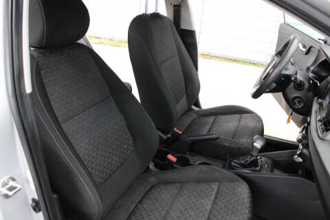 2018 Kia Rio 5-Door LX