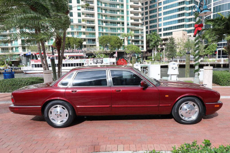 1997 Jaguar XJ-Series XJ6