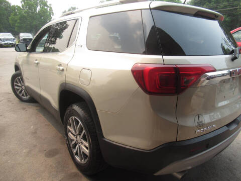 2017 GMC Acadia SLE-2