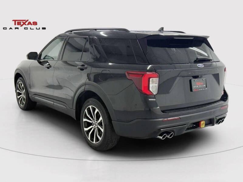 2022 Ford Explorer ST